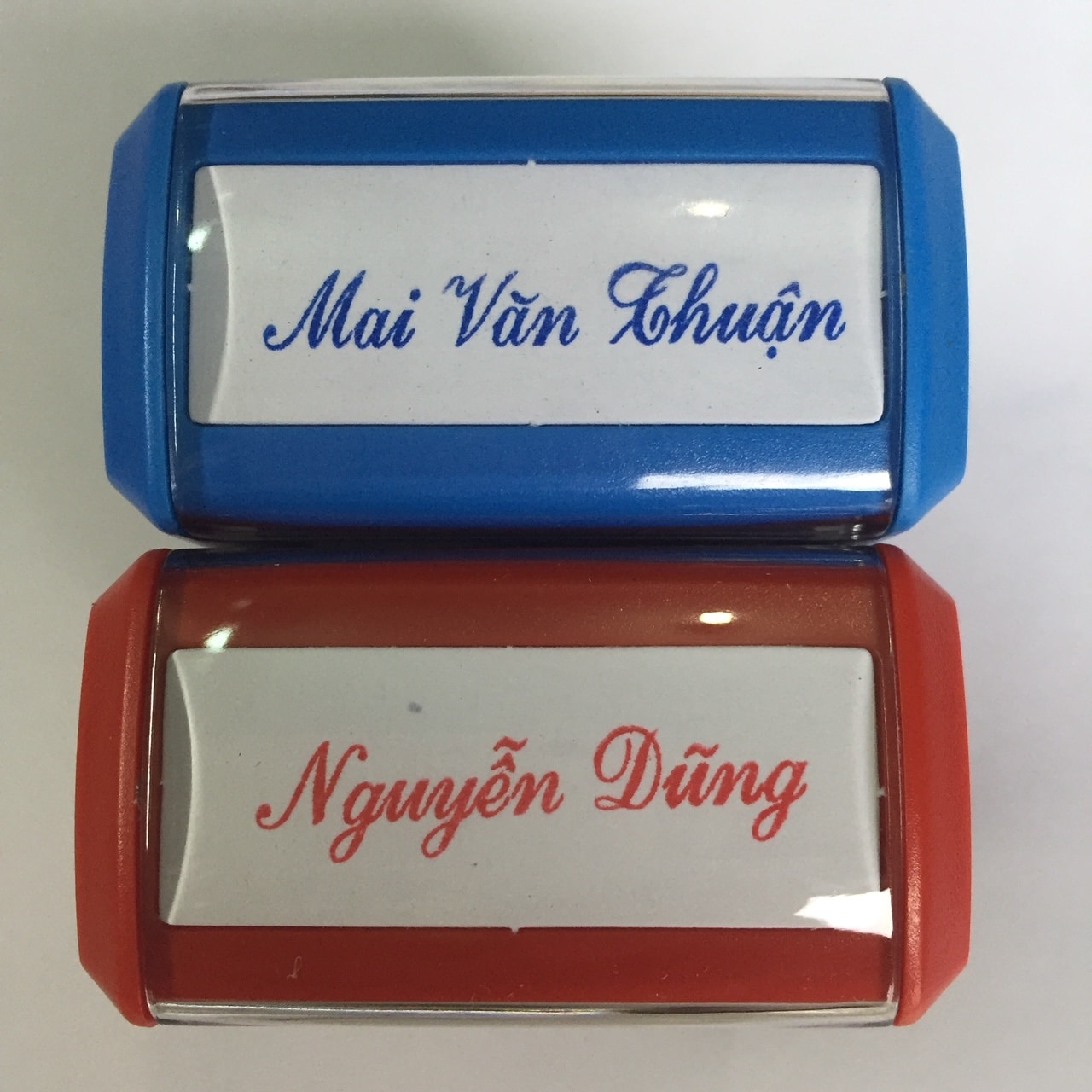 con dấu chức danh giá rẻ tại Phong Vân