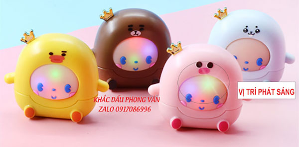 Con dấu tên phát sáng hoạt hình đáng yêu