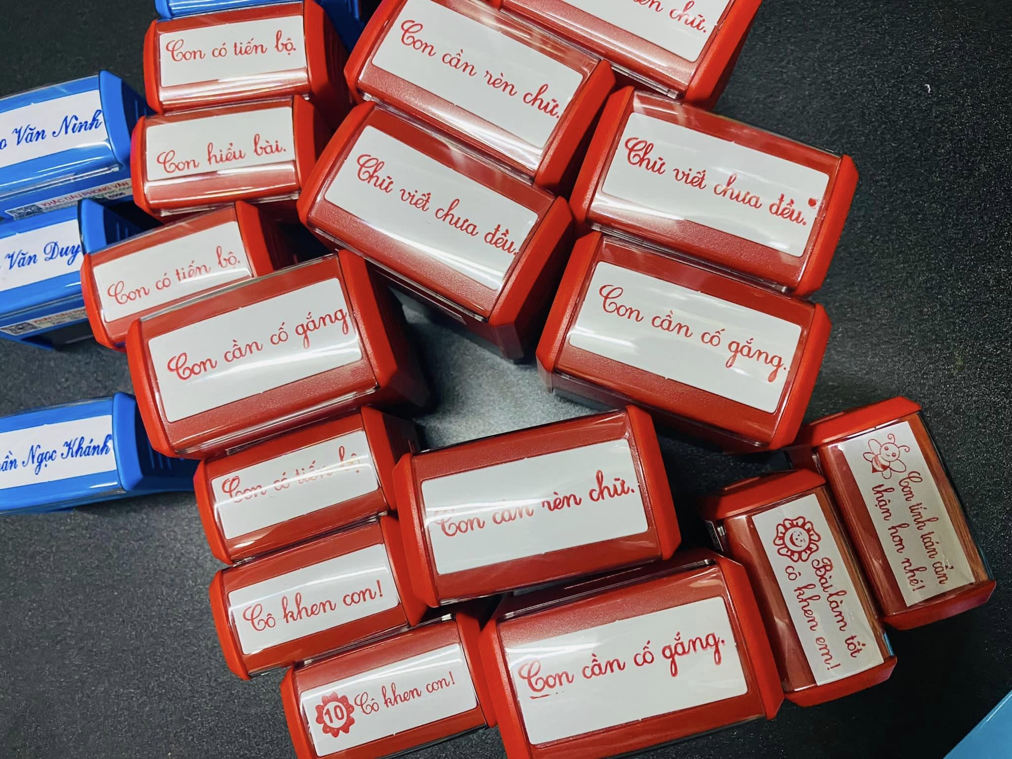 thành phẩm mẫu dấu tiểu học